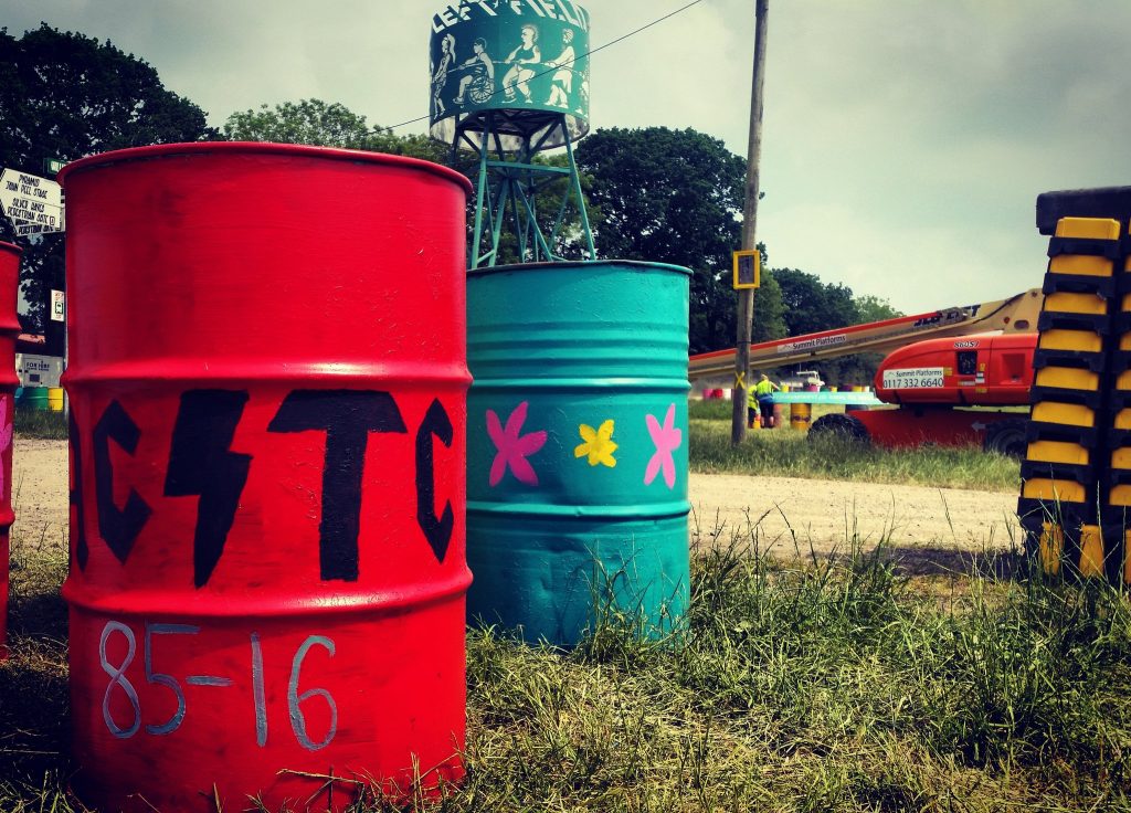 glastonbury charity bins 2016 ac/tc